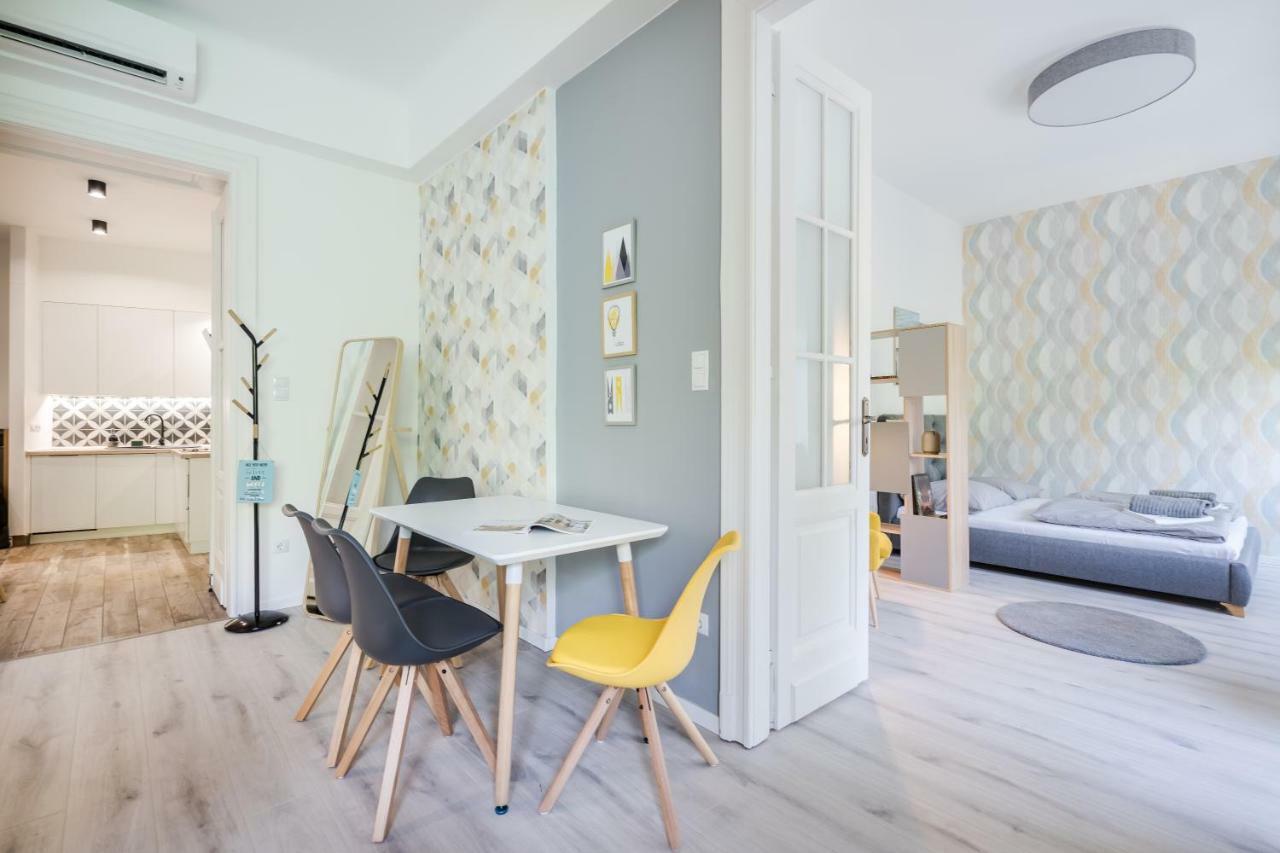 Bpr Color Fusion Home With A/C Budapest Kültér fotó