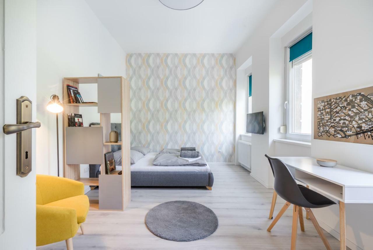 Bpr Color Fusion Home With A/C Budapest Kültér fotó